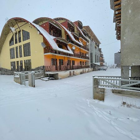 Apartment In Hotel Snow Plaza Bakuriani Dış mekan fotoğraf